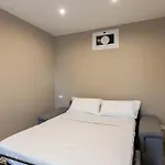 Διαμέρισμα Casa Limone - With Private Courtyard Σαν Ρέμο