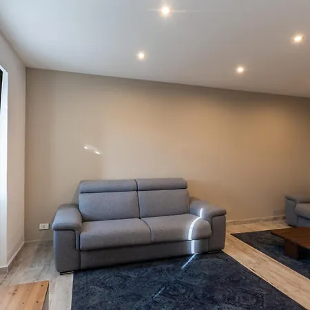 Casa Limone - With Private Courtyard