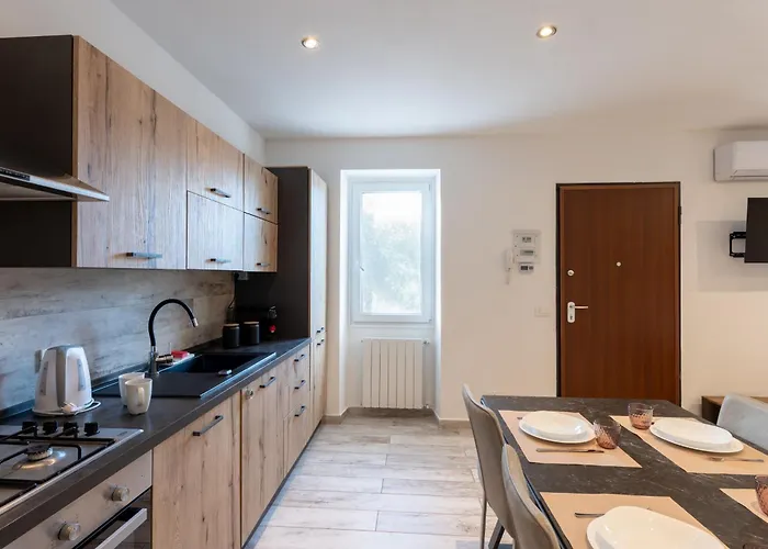 Appartement Casa Limone - With Private Courtyard San Remo